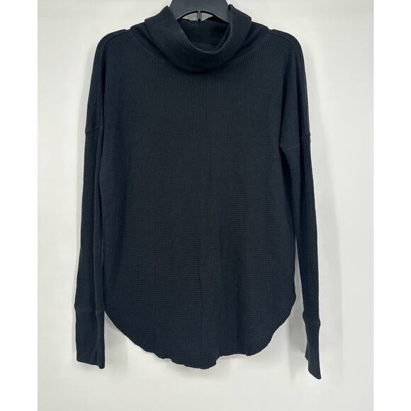 Aritzia The Group by Babaton waffle knit Cowl Neck Long Sleeve Size XS black - Picture 3 of 9